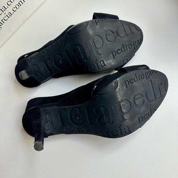 Pedro Garcia Libby Black Suede Pump - Picture 3 of 4